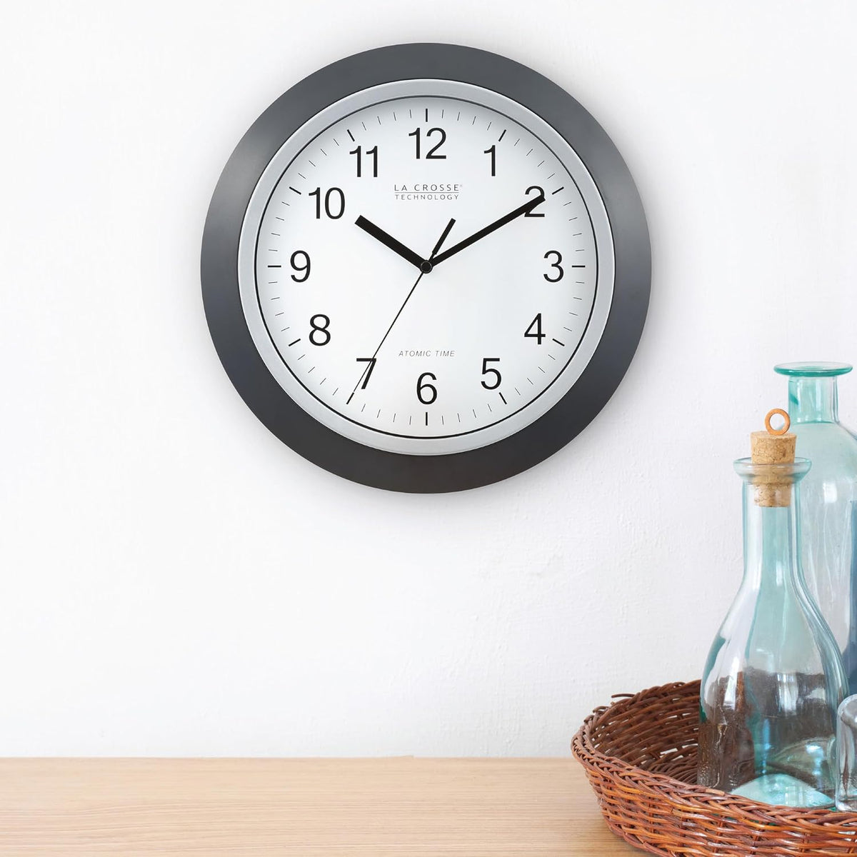 La Crosse Technology WT-3129B 12 Inch Atomic Analog Wall Clock, Pack of 1, Black